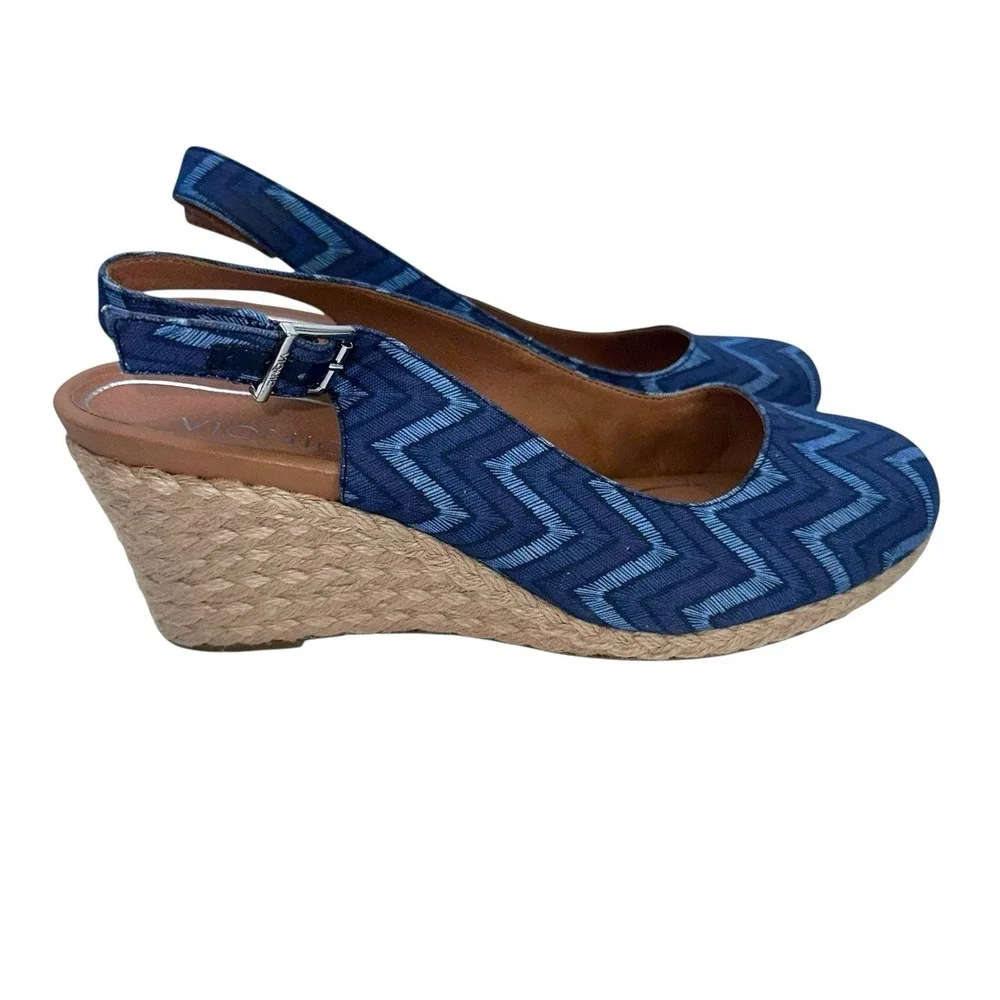 Vionic Coralina‎ Espadrille Blue Chevron Print Slingback Wedge Sandals 9.5 Wide